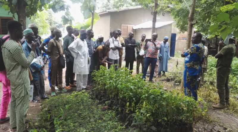 Des producteurs-formateurs de la zone périphérique du parc W outillés sur l’agroforesterie et la petite irrigation