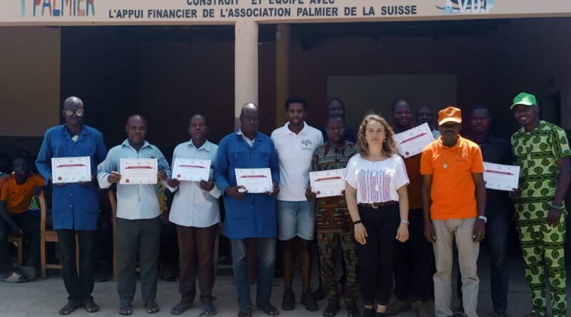 À Parakou, l’Association Palmier Bénin renforce les capacités des vulcanisateurs