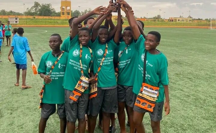 Les jeunes filles du CEG Adjohoun gagnent le tournoi interclubs nature et sport de l’ODDB ONG