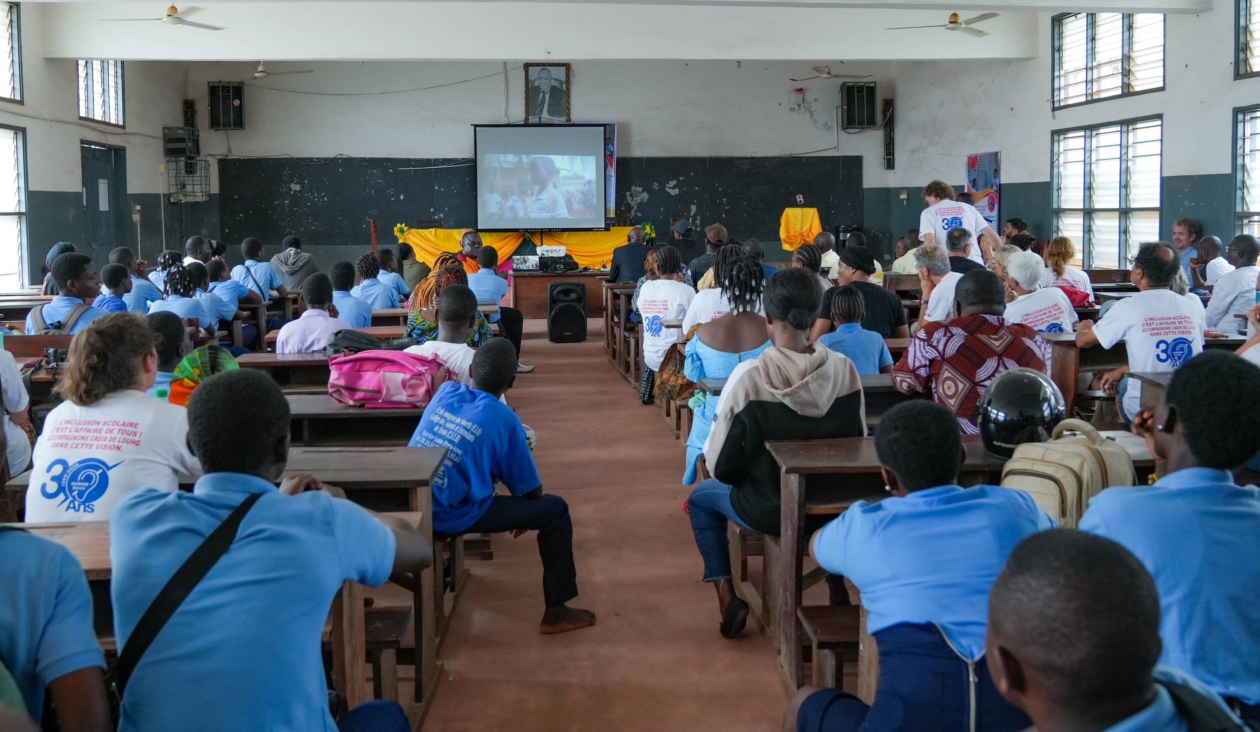 « À l’écoute de tes signes » : le documentaire de Cynthia Hégron, un plaidoyer pour l’inclusion sociale des sourds au Bénin